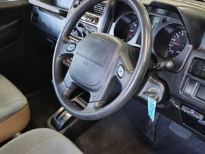 1998 Mitsubishi Pajero Duke 51,365 Miles — photo 4