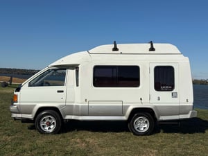 1992 Toyota Townace Pop-Top Camper — photo 5