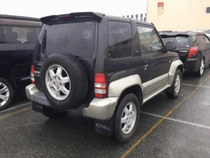 Mitsubishi Pajero Junior H57A December 1997 — photo 2