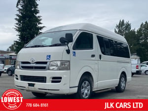 JDM TOYOTA HIACE HIGH ROOF MINI VAN LOW LOW MILEAGE — photo 2