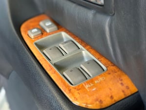 2001 TOYOTA CELSSIOR TYPE B ER — photo 3