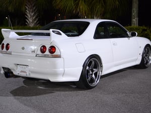 Nissan Skyline R33 — photo 2