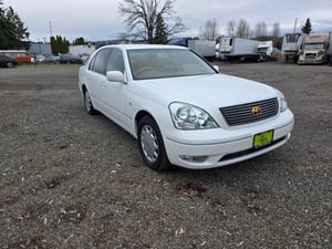 2000 Toyota Celsior - JDM Luxury Sedan - 4.3L V8 - Air Suspension - Low Miles