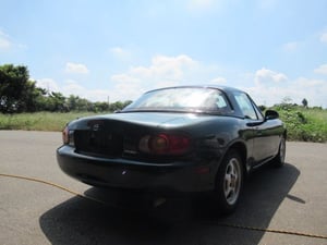 Mazda Roadster 1.8 V.S NB8C November 1999 — photo 2
