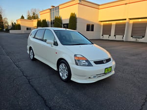 2000 Honda Stream