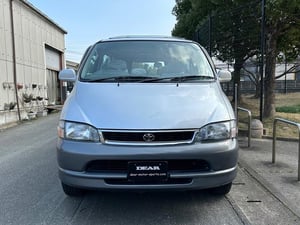 Toyota Graniva G Limited KCH10 January 1997 — photo 3