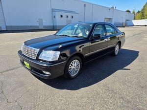 2001 Toyota Crown Royal Extra Four JDM Import – Right Hand Drive 4WD