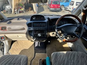 1994 Mitsubishi Delica L400 Turbo Diesel 4WD Lifted Van 62,000 Miles — photo 3