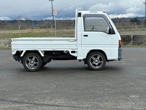 1992 Subaru Sambar