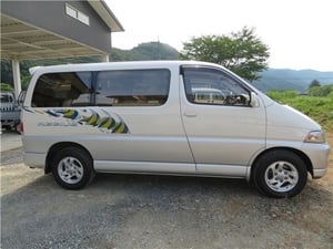 Toyota Hiace Regius G KCH40 — photo 6