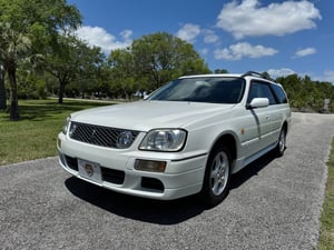 1999 Nissan Stagea