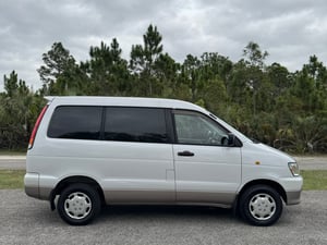 1998 Toyota LiteAce Noah 4WD — photo 6
