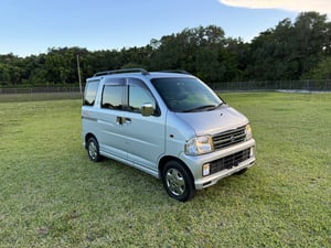 1999 Daihatsu Atrai
