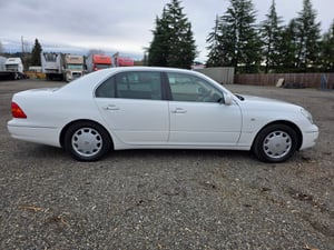 2000 Toyota Celsior - JDM Luxury Sedan - 4.3L V8 - Air Suspension - Low Miles — photo 6