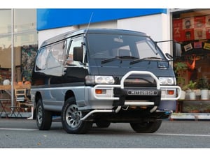 Mitsubishi Delica Star Wagon P35W