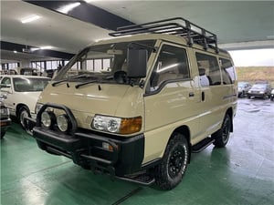 Mitsubishi Delica Star Wagon P35W 1992 — photo 4