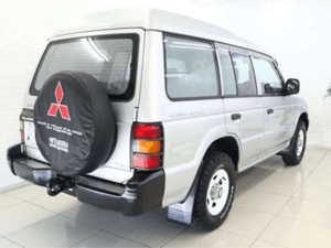 MITSUBISHI Pajero V34V XE KICK UP ROOF 4WD 1992 — photo 6