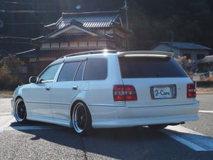Toyota Crown Athlete Four Estate 2001 Series II — photo 2