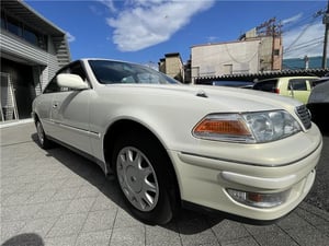 Toyota Mark 2 GX100 November 1996 — photo 2