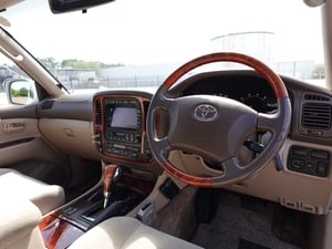 2001 Toyota VX Limited 100 Series G Selection 50th Anniversary — photo 3