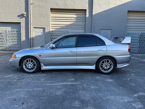 Mitsubishi Lancer Evolution IV GSR