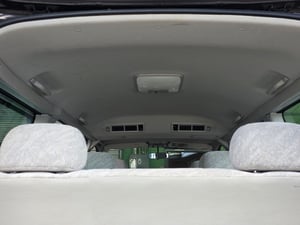 1998 TOYOTA HIACE REGIUS DIESEL — photo 3
