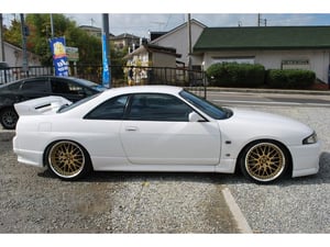 NISSAN SKYLINE BCNR33 2.6 4WD	1998 — photo 2