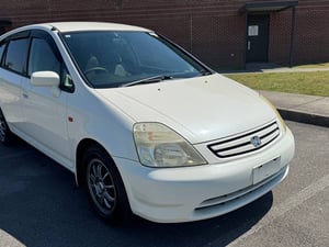 2001 Honda Stream/Honda Civic SI 3Seat Row 7 Passenger