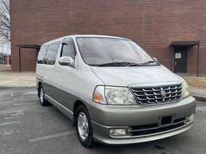 2000 Toyota Grand Hiace The Passenger Compartment (LxWxH),Inch 113x64x53