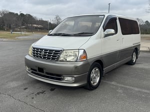2000 Toyota Grand Hiace The Passenger Compartment (LxWxH),Inch 113x64x53 — photo 2