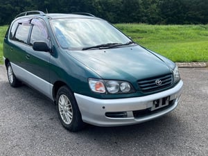 1996 Toyota Ipsum
