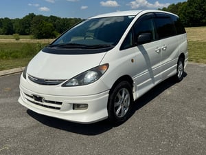 2000 Toyota Estima Sale Pending — photo 2