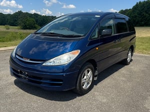 2001 Toyota Estima — photo 2