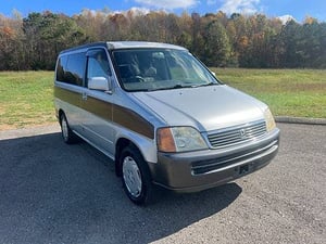 1997 Honda Stepwagon 4x4 Passenger Compartment Mesurment (LxWxH),108x62x52 inch