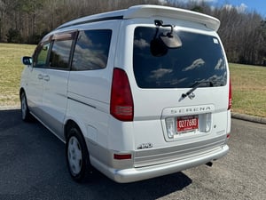 2000 Nissan Serena — photo 4