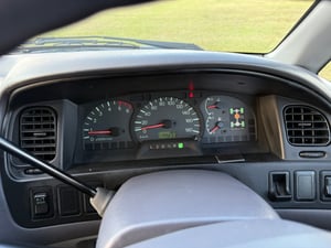 48k Miles 1996 Mitsubishi Delica Space Gear 4WD — photo 2