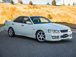 1997 Nissan Laurel Club S — photo 2