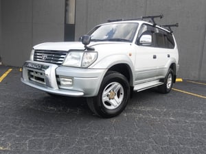 JDM 1999 Toyota Landcruiser Prado 2.7L 4WD