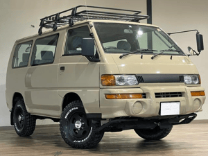 Mitsubishi Delica star wagon P25W 1999