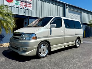 2000 Toyota Grand HiAce V6, 3.4L Gas. RWD Automatic transmission