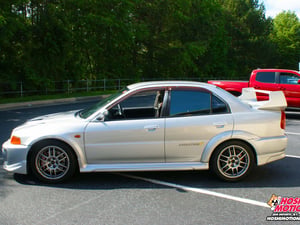 1998 Mitsubishi Lancer Evolution V GSR — photo 3