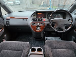 2000 Honda Odyssey Prestige - Low Miles — photo 3