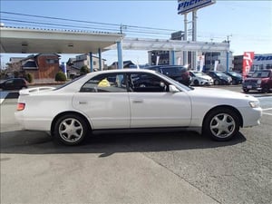 Toyota Chaser JZX90 Tourer V December 1992 — photo 4