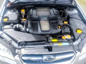 Subaru Legacy GT — photo 4