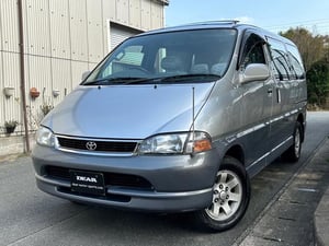 Toyota Graniva G Limited KCH10 January 1997 — photo 4