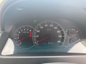 JDM TOYOTA ALPHARD AWD 3L LOW MILEAGE 2003 — photo 4