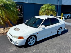 1996 Mitsubishi Lancer Evolution IV, 4G63 2.0L Turbo Gas, 5 Speed Manual Transmission — photo 3