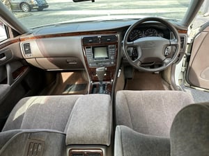 1996 Nissan Cima Y33 — photo 3