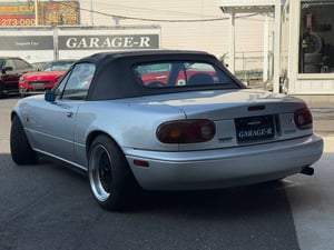 mazda roadster 1.6 — photo 2