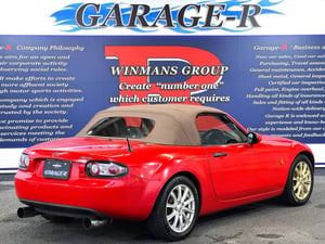 mazda roadster 2.0 — photo 2